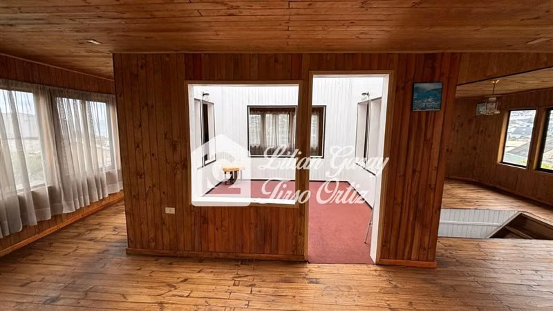 Casa en venta de 5 dorm. en Tomé