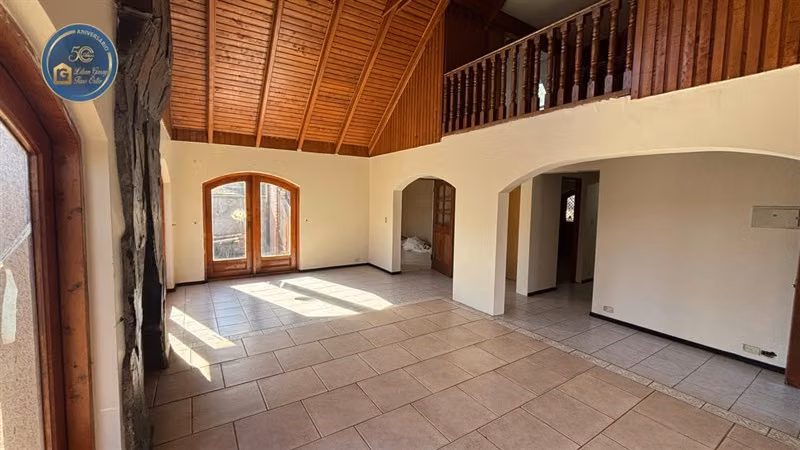 Casa en venta de 4 dorm. en Concepción