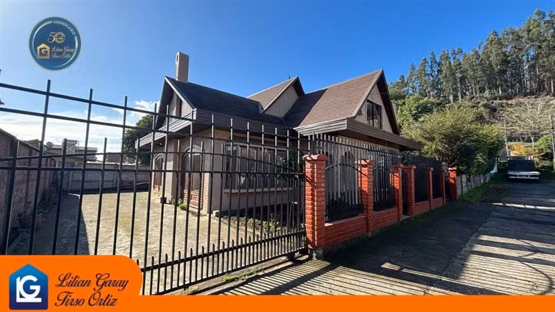 Casa en venta de 4 dorm. en Concepción
