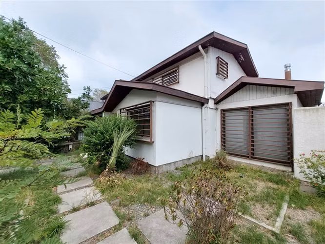 Casa en venta de 4 dorm. en San Pedro de la Paz - Imagen 4