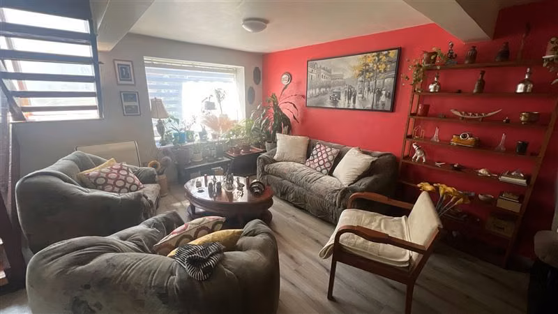 Casa en venta de 3 dorm, 2 baños, estacionam. en Chiguayante - Imagen 2