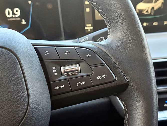 CHANGAN UNI-T 2024 - Imagen 17