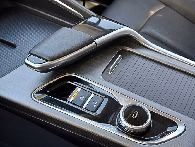 CHANGAN UNI-T 2024 - Imagen 19