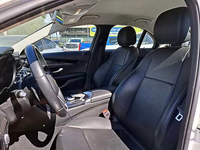 MERCEDES-BENZ C 300 2021