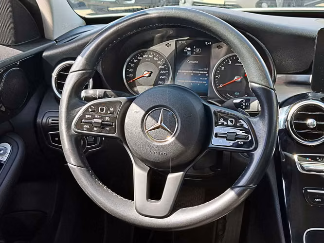 MERCEDES-BENZ C 300 2021