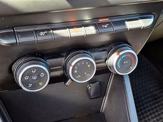 RENAULT DUSTER 2021