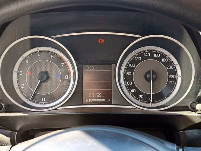 SUZUKI DZIRE 2024