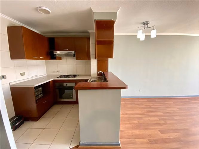 Frente Metro Irarrazaval / 2D 2B E y B - Imagen 1