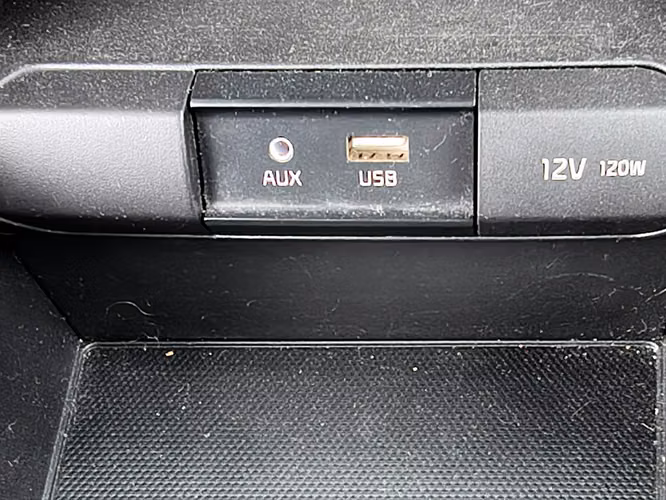 KIA SOLUTO 2023 - Imagen 14