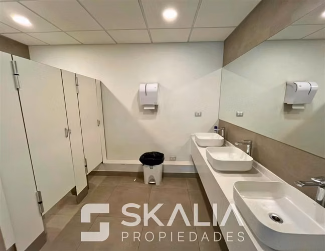 Arriendo oficina 405 m2 Américo Vespucio Sur Las Condes - Imagen 6
