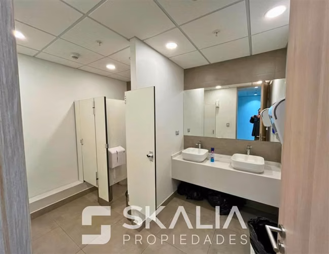 Arriendo oficina 405 m2 Américo Vespucio Sur Las Condes - Imagen 11