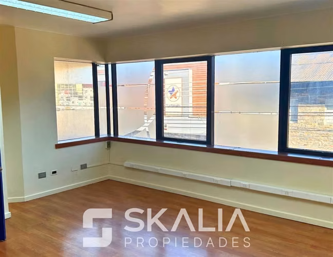 Arriendo oficina 38 m2 centro de Angol