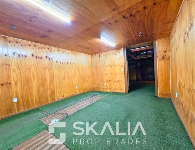 Arriendo locales comerciales frente Santo Tomás Los Ángeles - Imagen 10