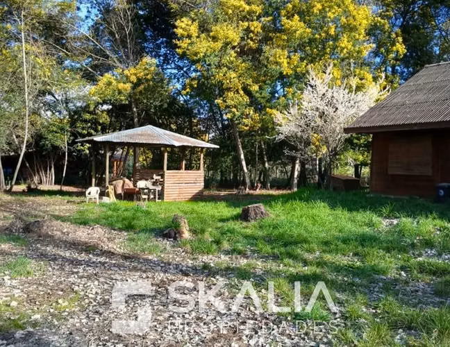 Venta parcela 5000 m2 con casa de 6 dormitorios en Yumbel