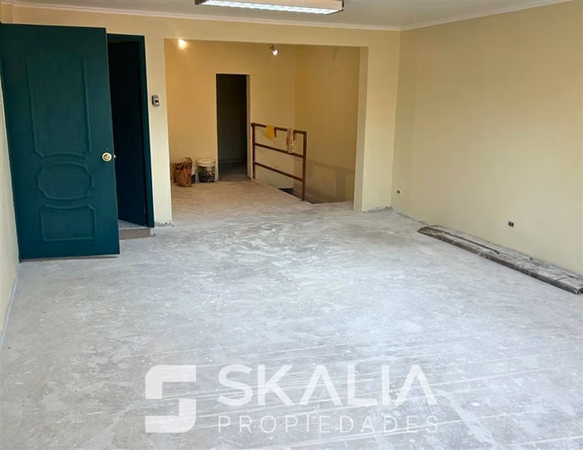 Local Comercial en Arriendo esquina centro de Angol
