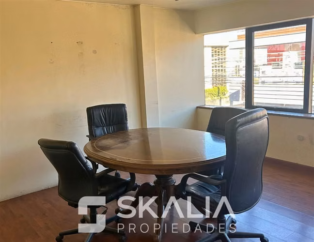 Arriendo oficina 28 m2 centro de Angol