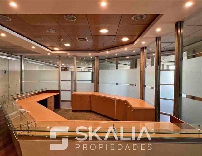 Arriendo oficina 437 m2 Torre Centenario Santiago Centro - Imagen 3