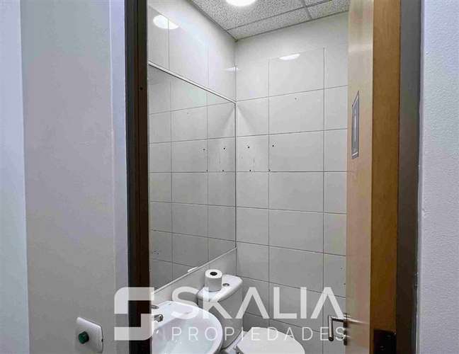 Arriendo oficina 437 m2 Torre Centenario Santiago Centro - Imagen 12