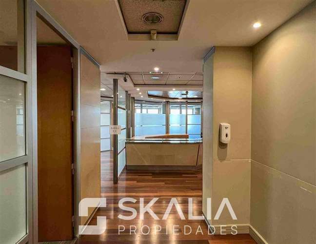 Arriendo oficina 437 m2 Torre Centenario Santiago Centro - Imagen 8