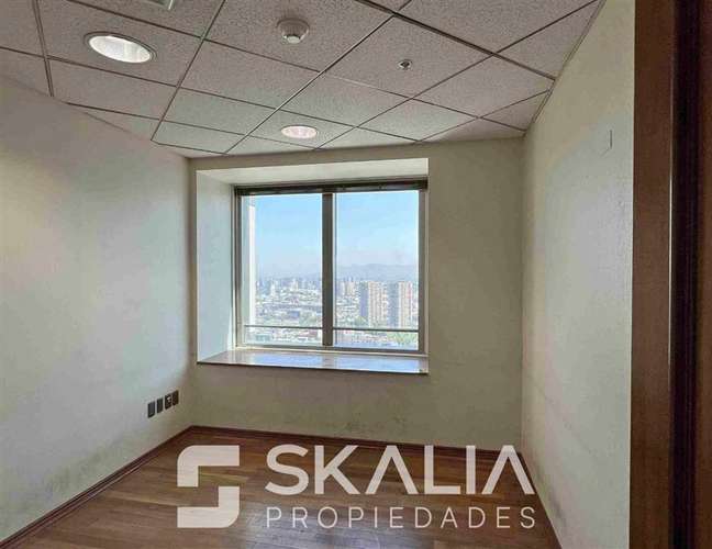 Arriendo oficina 275 m2 Torre Centenario Santiago Centro - Imagen 10