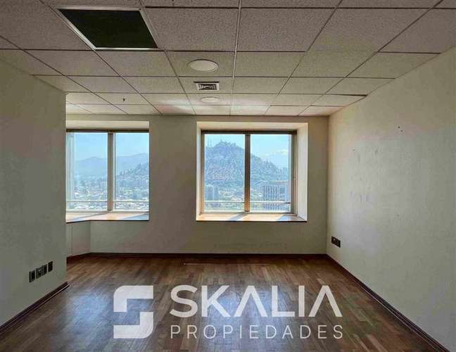Arriendo oficina 275 m2 Torre Centenario Santiago Centro - Imagen 4
