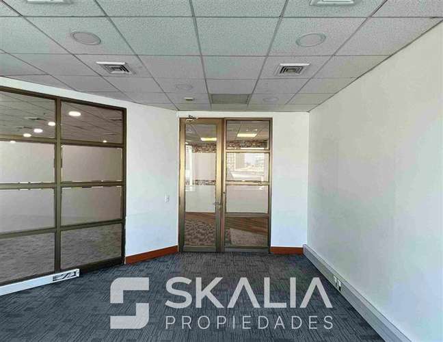 Arriendo oficina 274 m2 Torre Centenario Santiago Centro - Imagen 10