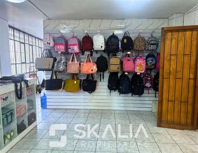 Venta local comercial 108 m2 Metro Unión Latinoamericana