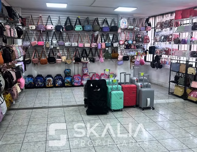 Venta local comercial 108 m2 Metro Unión Latinoamericana