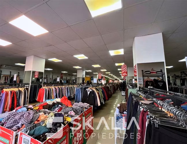 Arriendo local comercial 1.200 m2 Centro Los Ángeles