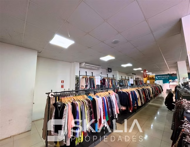 Arriendo local comercial 1.200 m2 Centro Los Ángeles