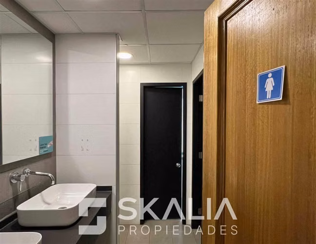 Arriendo oficina 503 m2 Providencia Edificio Padre Mariano - Imagen 9