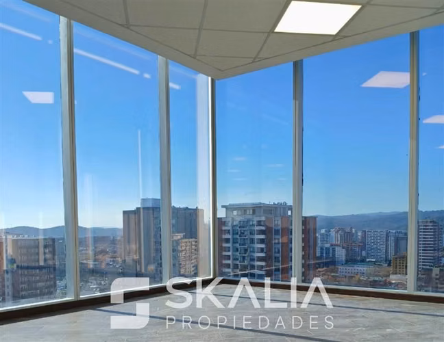Oficina en arriendo piso 16 en torre del centro Concepción - Imagen 2