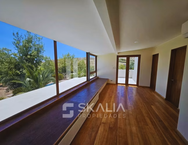 Casa en Parcela en arriendo en Hacienda Chacabuco, Colina