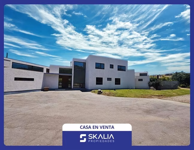 Casa en Parcela en arriendo en Hacienda Chacabuco, Colina