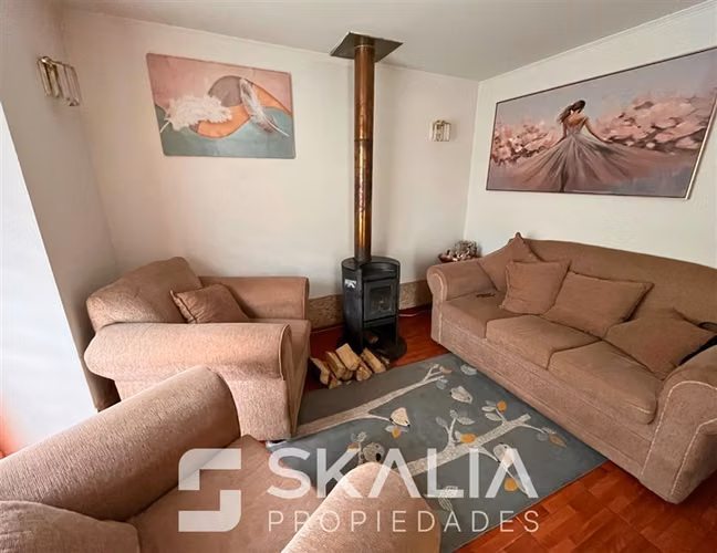 Venta casa 4 dormitorios - Lomas de San Sebastián Concepción - Imagen 2