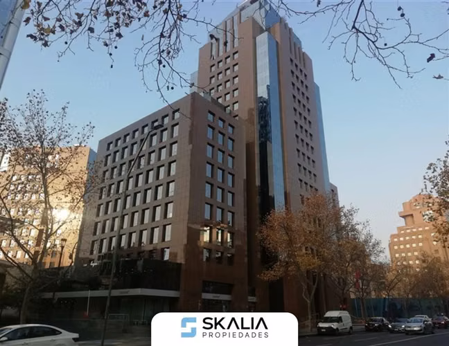 Oficina en arriendo en Las Condes