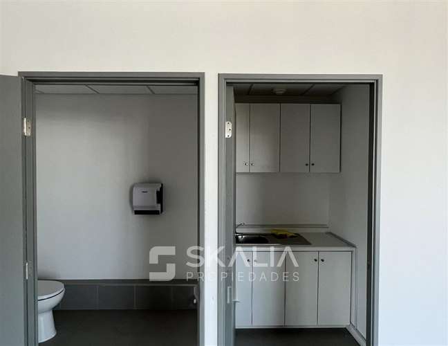 Oficina en arriendo en Las Condes - Imagen 8