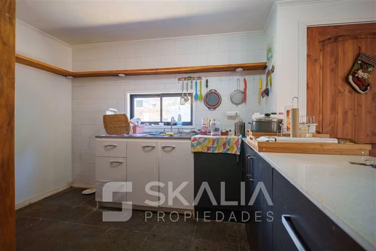 Venta 3 casas en Altos de Coliumo Tomé terreno 4.750 m2