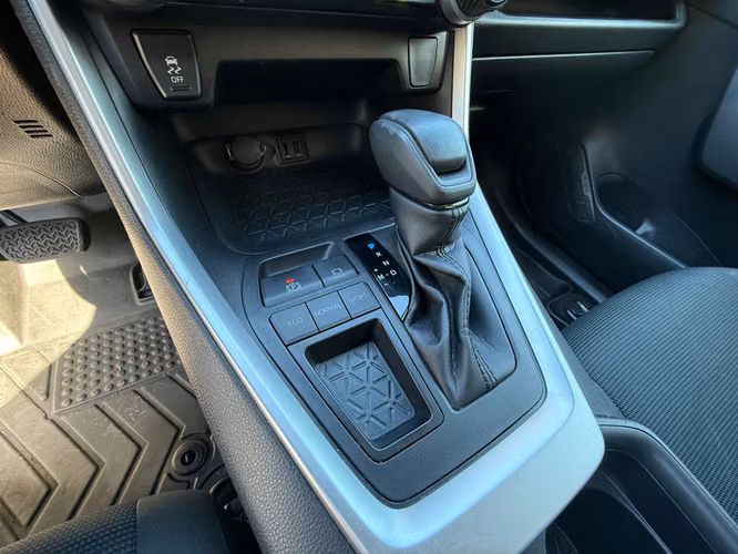 Toyota rav4 2022 aut - Imagen 7