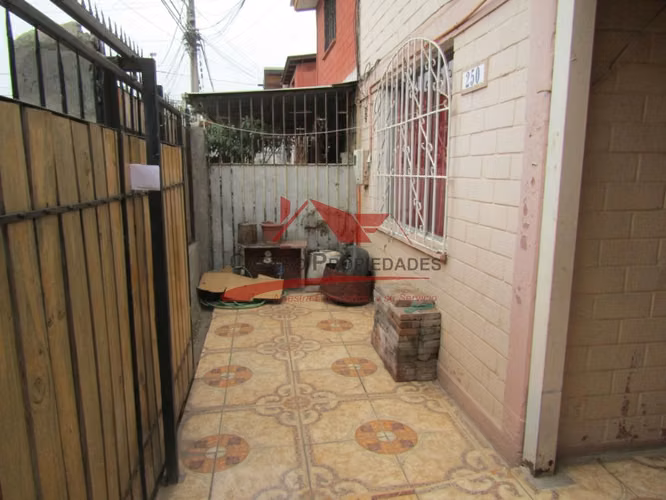 CASA DOS PISOS, 4HAB 1 BAÑ, QUILICURA - Imagen 10