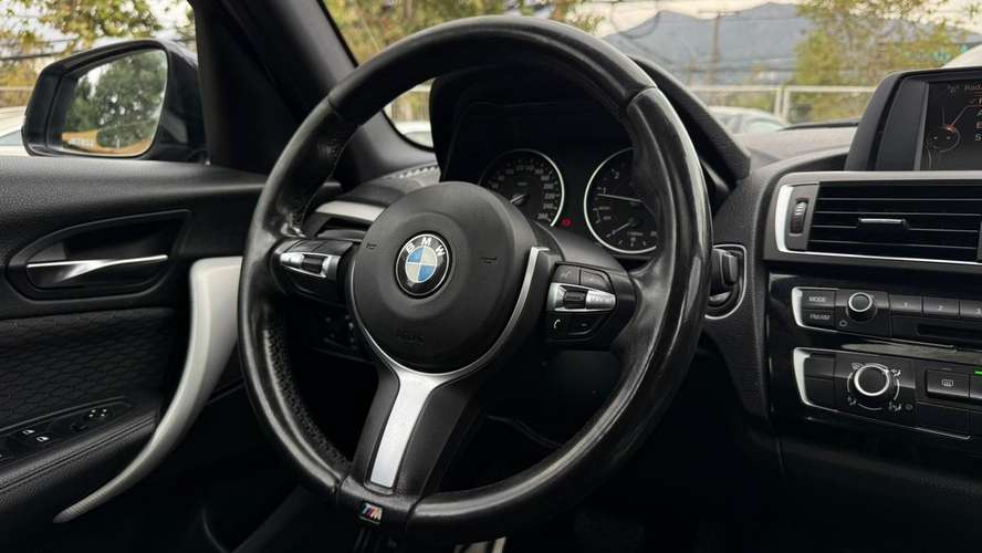 BMW 120i 1.6 LCI M SPORT 4X2 HB AT 5P (2017)