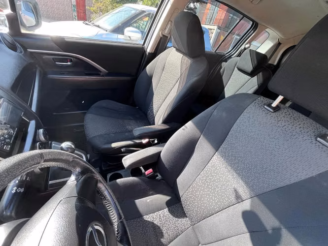 Mazda Premacy 2012