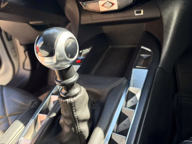 DS DS3 1.5 CROSSBACK BLUEHDI 100 6 BASTILLE MT DIESEL - Imagen 10