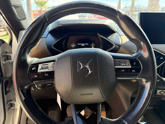 DS DS3 1.5 CROSSBACK BLUEHDI 100 6 BASTILLE MT DIESEL - Imagen 8