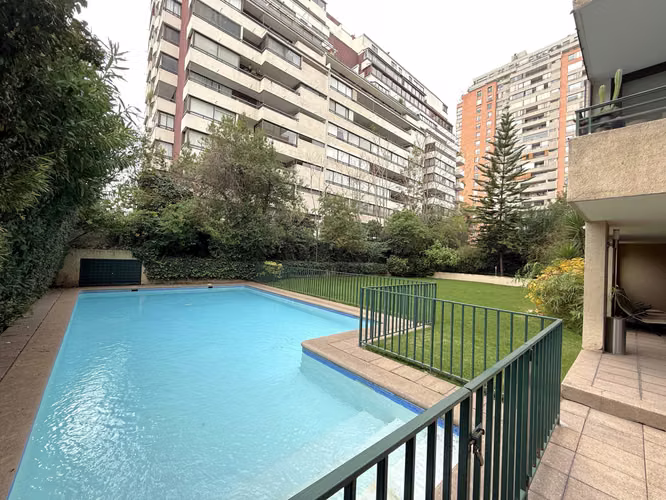 VENTA DEPTO ALMAGRO VISTA ORIENTE 4D+3B+2 ESTAC. (180947)