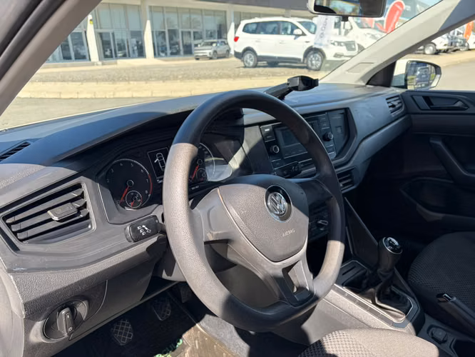 VOLKSWAGEN VIRTUS 1.6 TRENDLINE MT