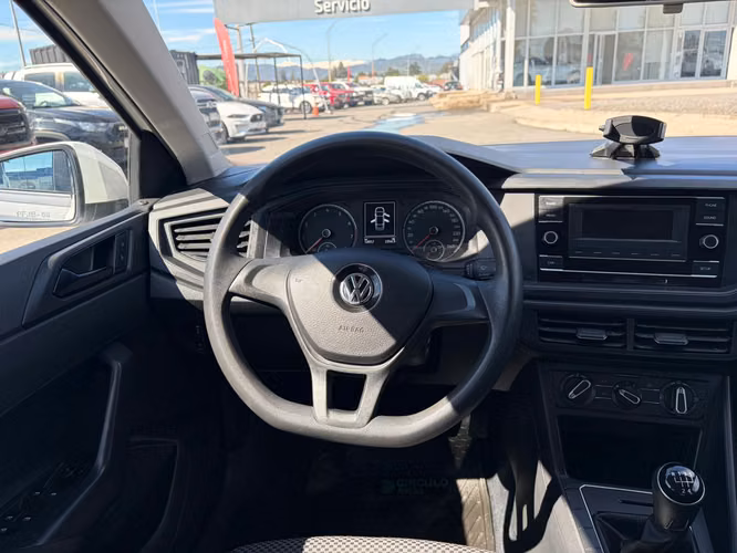 VOLKSWAGEN VIRTUS 1.6 TRENDLINE MT