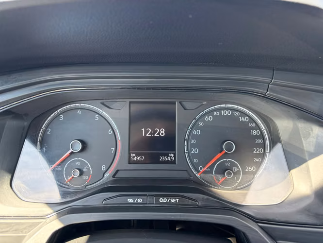 VOLKSWAGEN VIRTUS 1.6 TRENDLINE MT