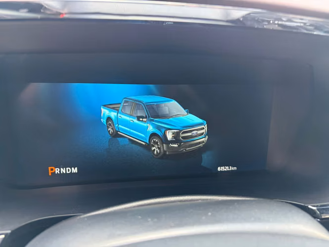 FORD F-150 5.0 LARIAT CC SPORT AT 4X4