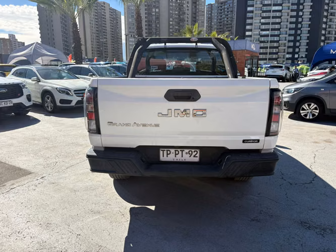 JMC GRAND AVENUE MT 4X2 2,3